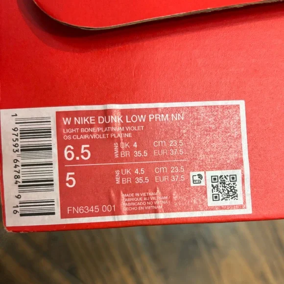 Nike Dunk Low Premium Next Nature Shoes NWOT - Picture 5 of 11